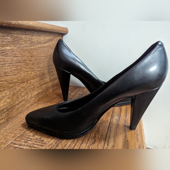 5th Avenue Classic black leather pump Size 40, New - Picture 12 of 12